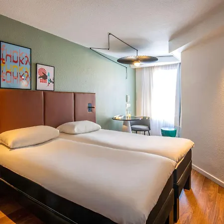 Hotel Ibis Centre 3*
