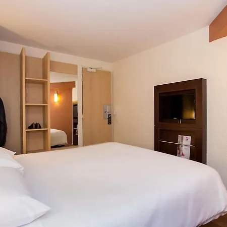 Ibis Centre Hotell