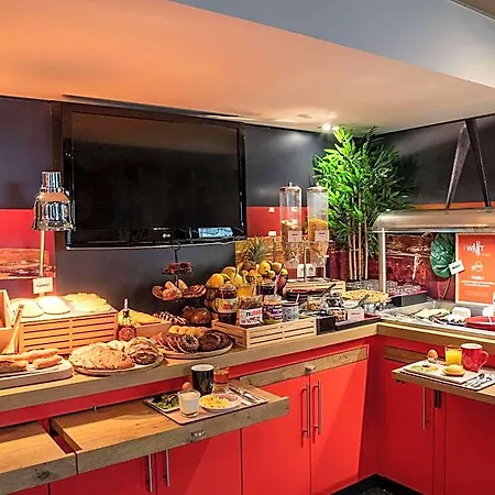 Hotel Ibis Centre 3*